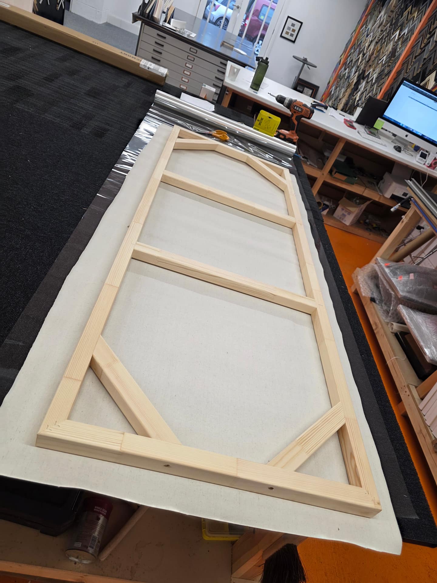 Canvas Stretching